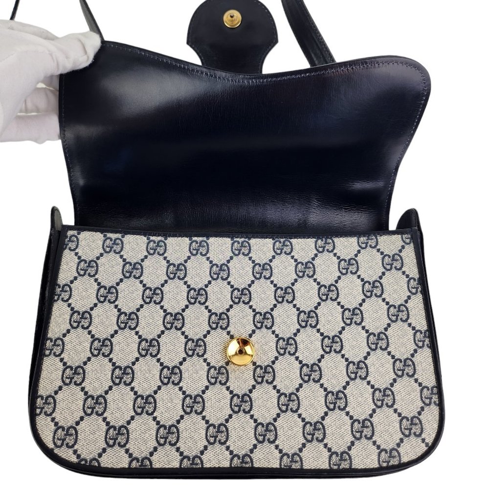 Gucci Vintage Monogram Shoulder Bag - Picture 8 of 15